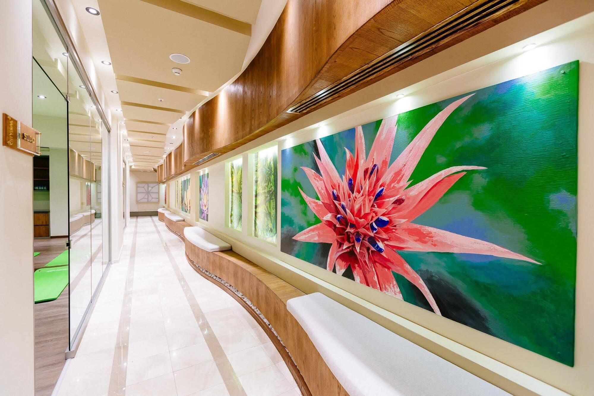 Grand Pasha Luxury Central Nicosia Hotel & Casino Exterior foto